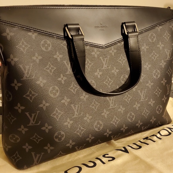 LOUIS VUITTON Monogram Eclipse Briefcase Explorer - Picture 2 of 8